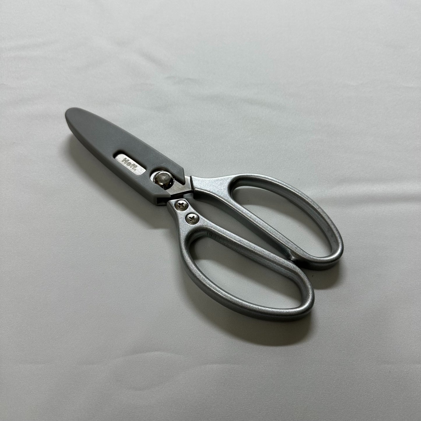 The Scissor
