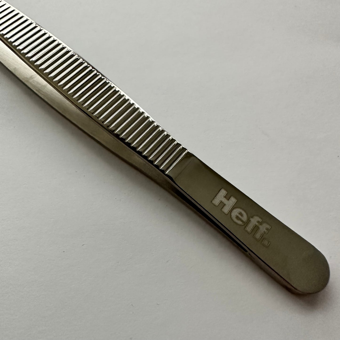 The 8 inch Thick Curve Tip tweezer
