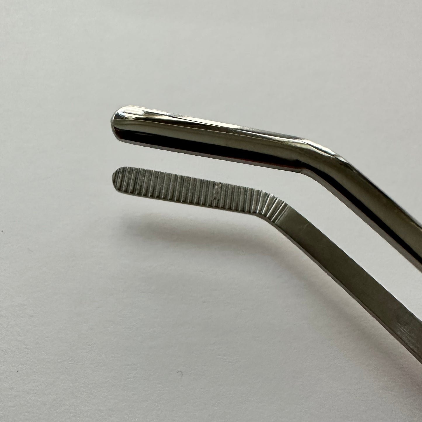 The 8 inch Thick Curve Tip tweezer