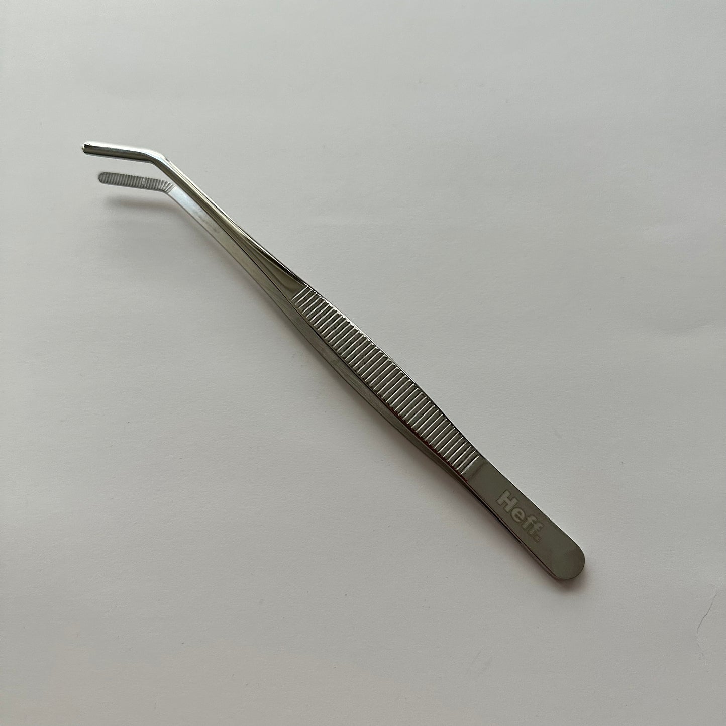 The 8 inch Thick Curve Tip tweezer
