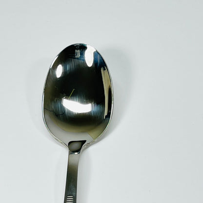 The Solid Spoon