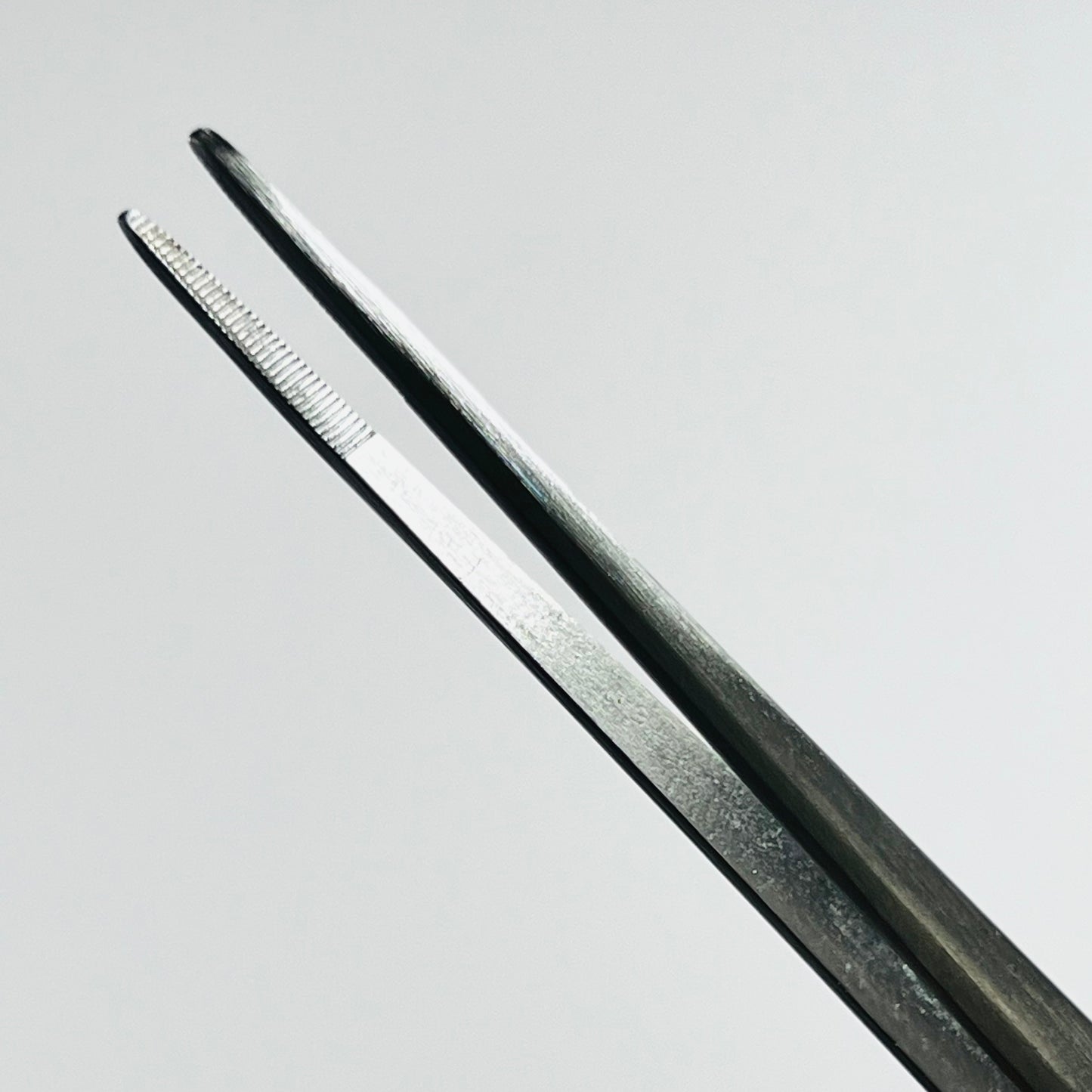 The Spoon Tweezer